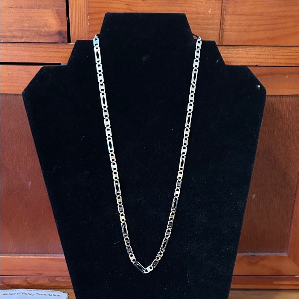 Stainless steel Chain Necklace - Picture 2 of 5